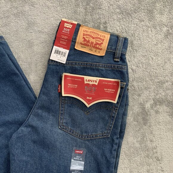 Levi's 505 Jeans Boys Junior Size 16 Blue Denim Straight Leg Regular 28x30” - Picture 2 of 14